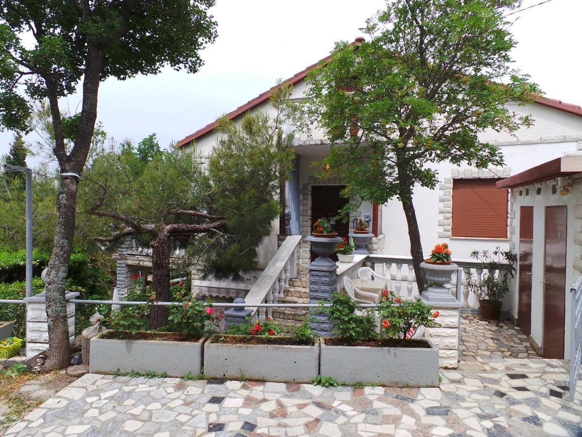 2 L Daire Jablanac Dış mekan fotoğraf