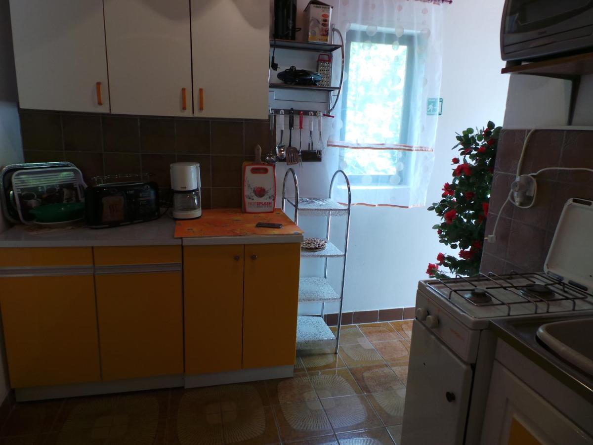 2 L Daire Jablanac Dış mekan fotoğraf
